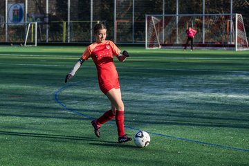 Bild 311 - wBJ VfL Pinneberg2 - Eimsbuttler TV 3 : Ergebnis: 5:0